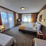 Gaestehaus Burgi 3* Fuegen