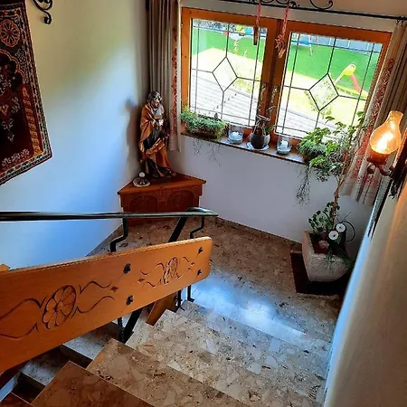 Vendégház Gaestehaus Burgi Fügen