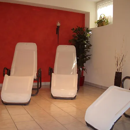 Vendégház Gaestehaus Burgi Fügen