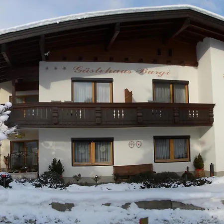 Gaestehaus Burgi Fuegen