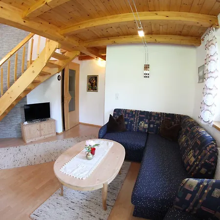 Gaestehaus Burgi Fügen