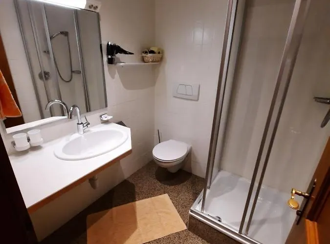 Gaestehaus Burgi Gæstehus 3*