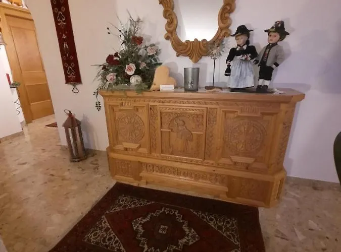 Guest house Gaestehaus Burgi 3*