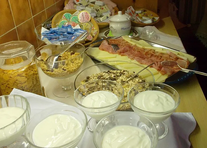 Guest house Gaestehaus Burgi 3*