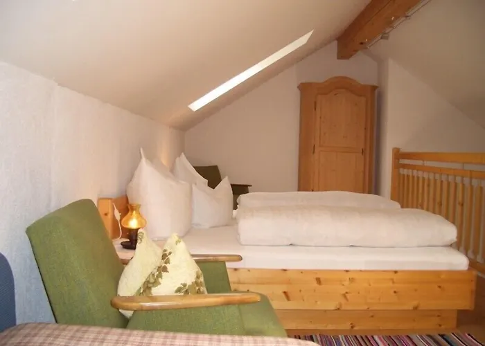 Konukevi Gaestehaus Burgi Fügen