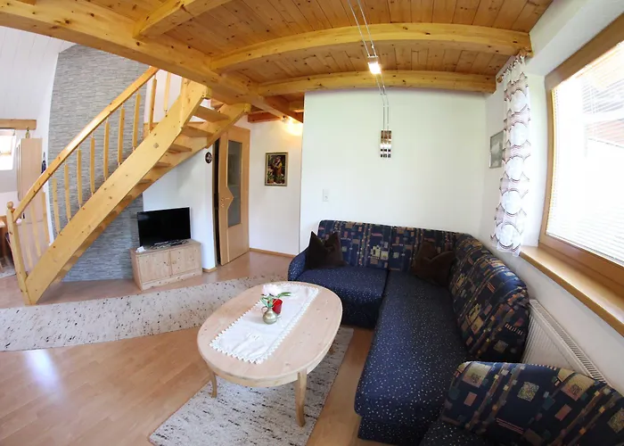 Gaestehaus Burgi Fügen