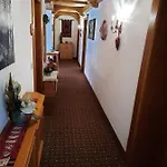 Gaestehaus Burgi Penzion 3*