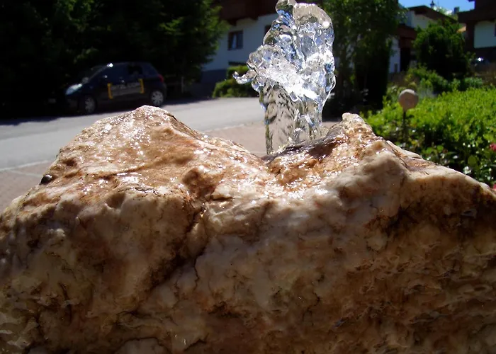 Pensjonat Gaestehaus Burgi Fügen