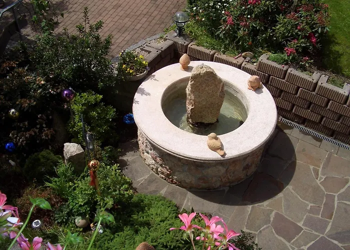 Pensjonat Gaestehaus Burgi Fügen