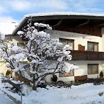 Gaestehaus Burgi Maison d'hôtes